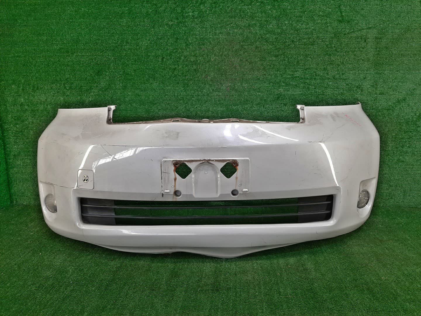 Бампер передний TOYOTA PORTE NNP10, NNP15, NNP11 76252 1 ракурс