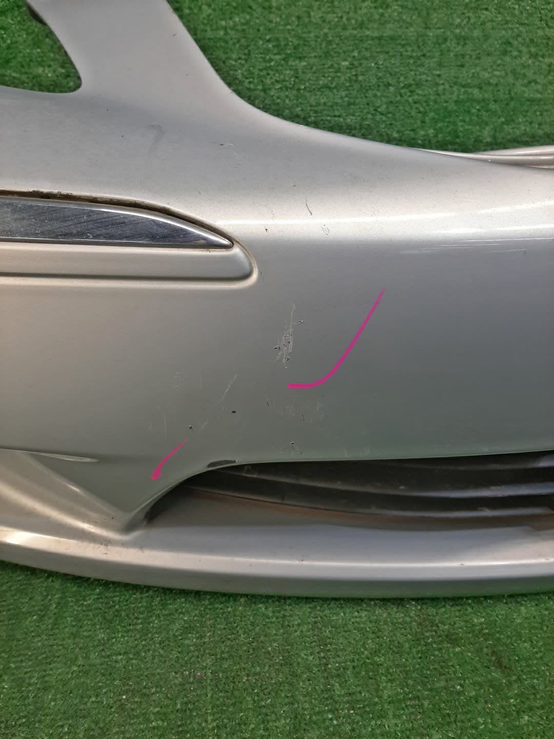 Бампер передний TOYOTA CROWN MAJESTA UZS186 76504 3 ракурс