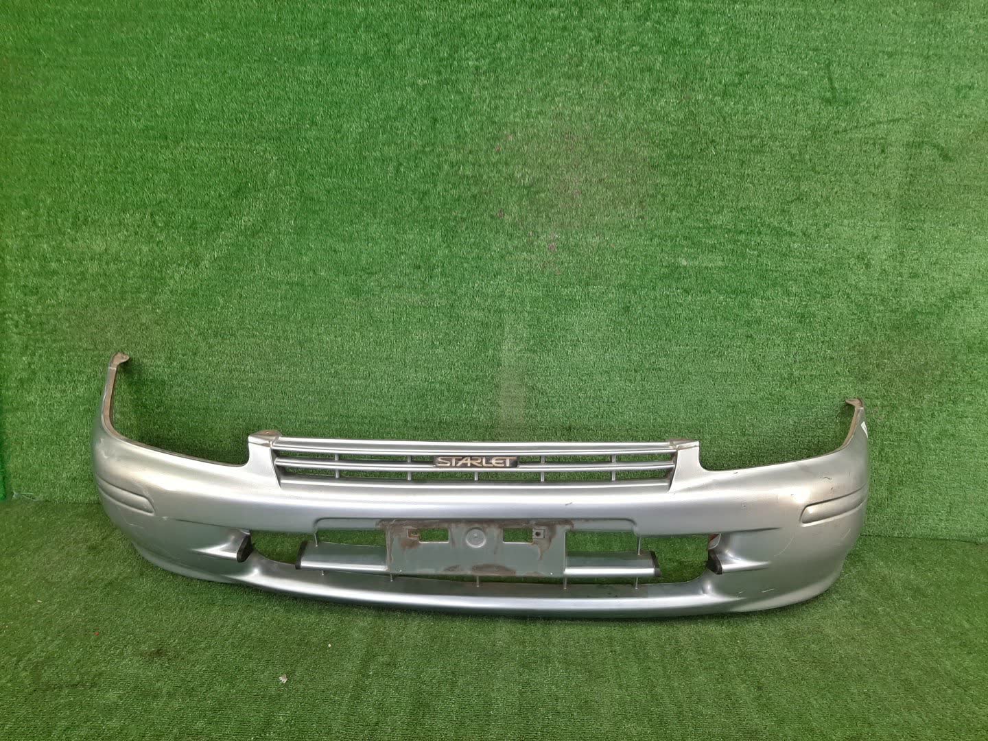 Бампер передний TOYOTA STARLET EP91, EP95, NP90 76641 1 ракурс