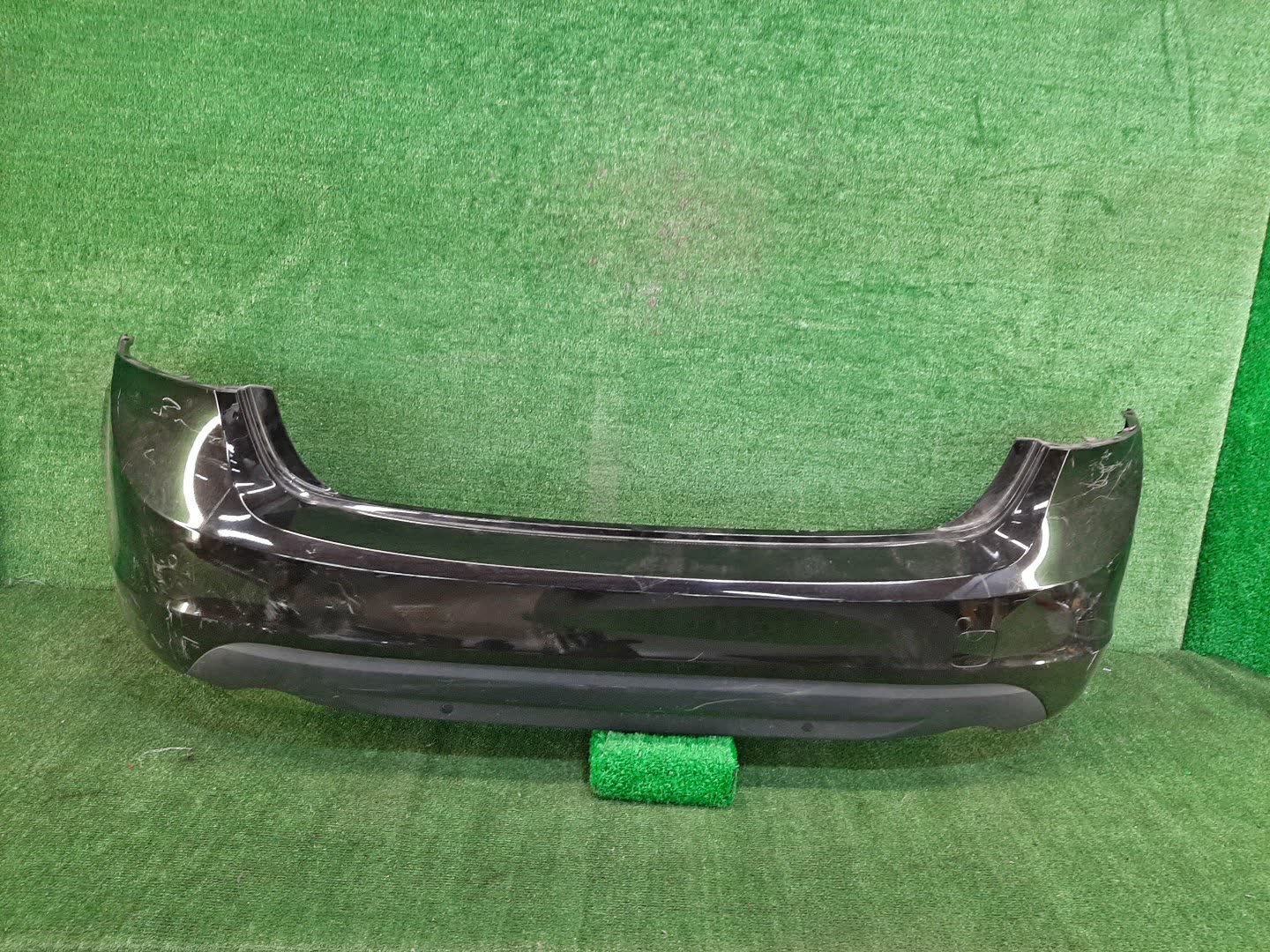 Бампер задний VOLVO S60 FS44, FS47, FS40, FS45, FS70, FS, Y20, FS48, FS84, FS90 76815 1 ракурс Бампер задний VOLVO S60 FS44, FS47, FS40, FS45, FS70, FS, Y20, FS48, FS84, FS90 76815 1 ракурс
