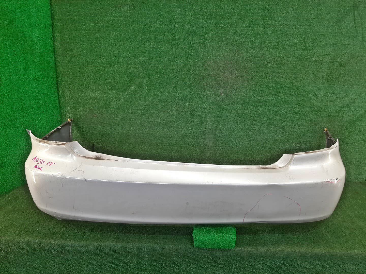 Бампер задний TOYOTA WINDOM MCV30 77096 1 ракурс