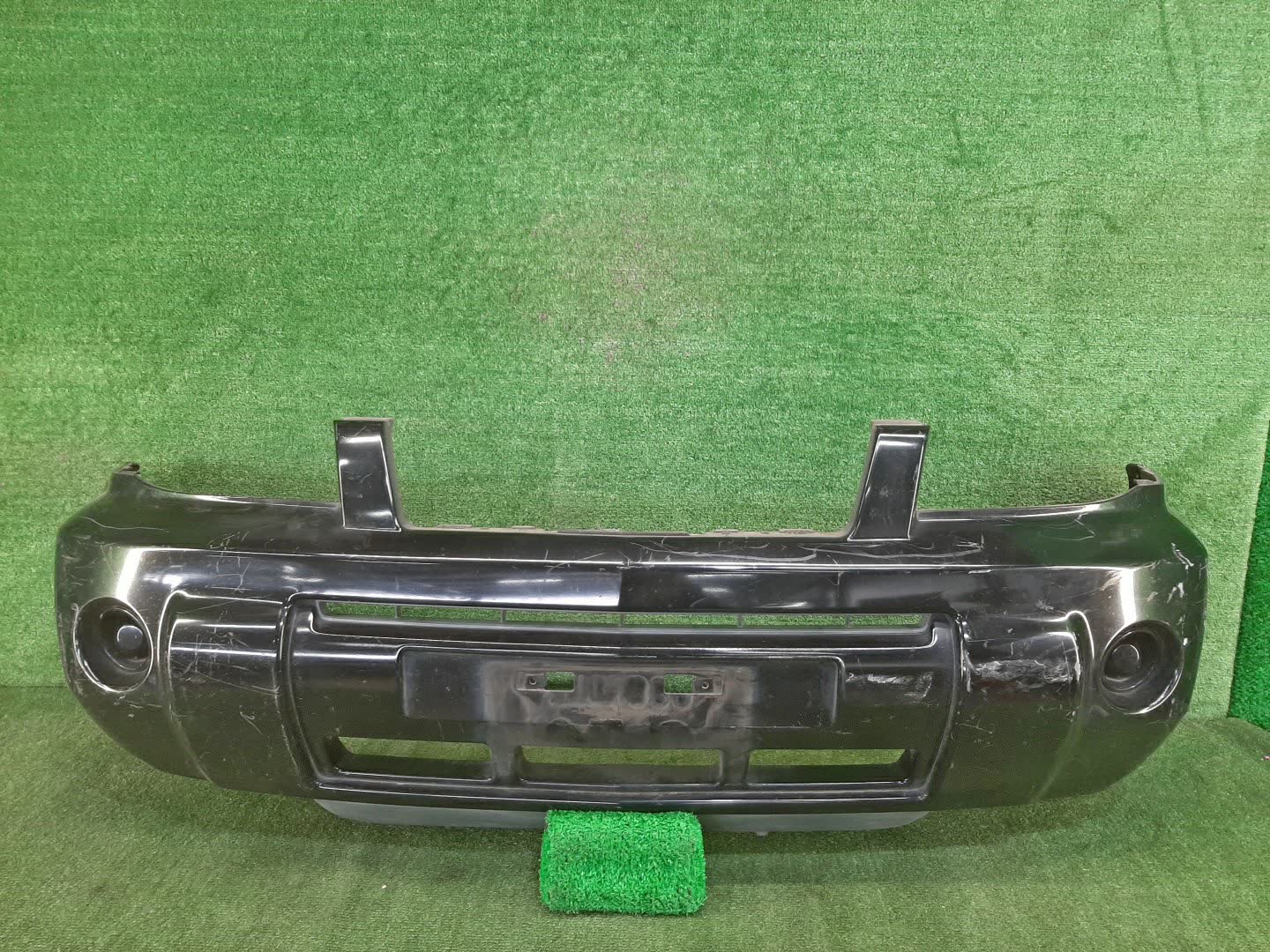 Бампер передний NISSAN X-TRAIL T30, NT30, PNT30 77697 1 ракурс