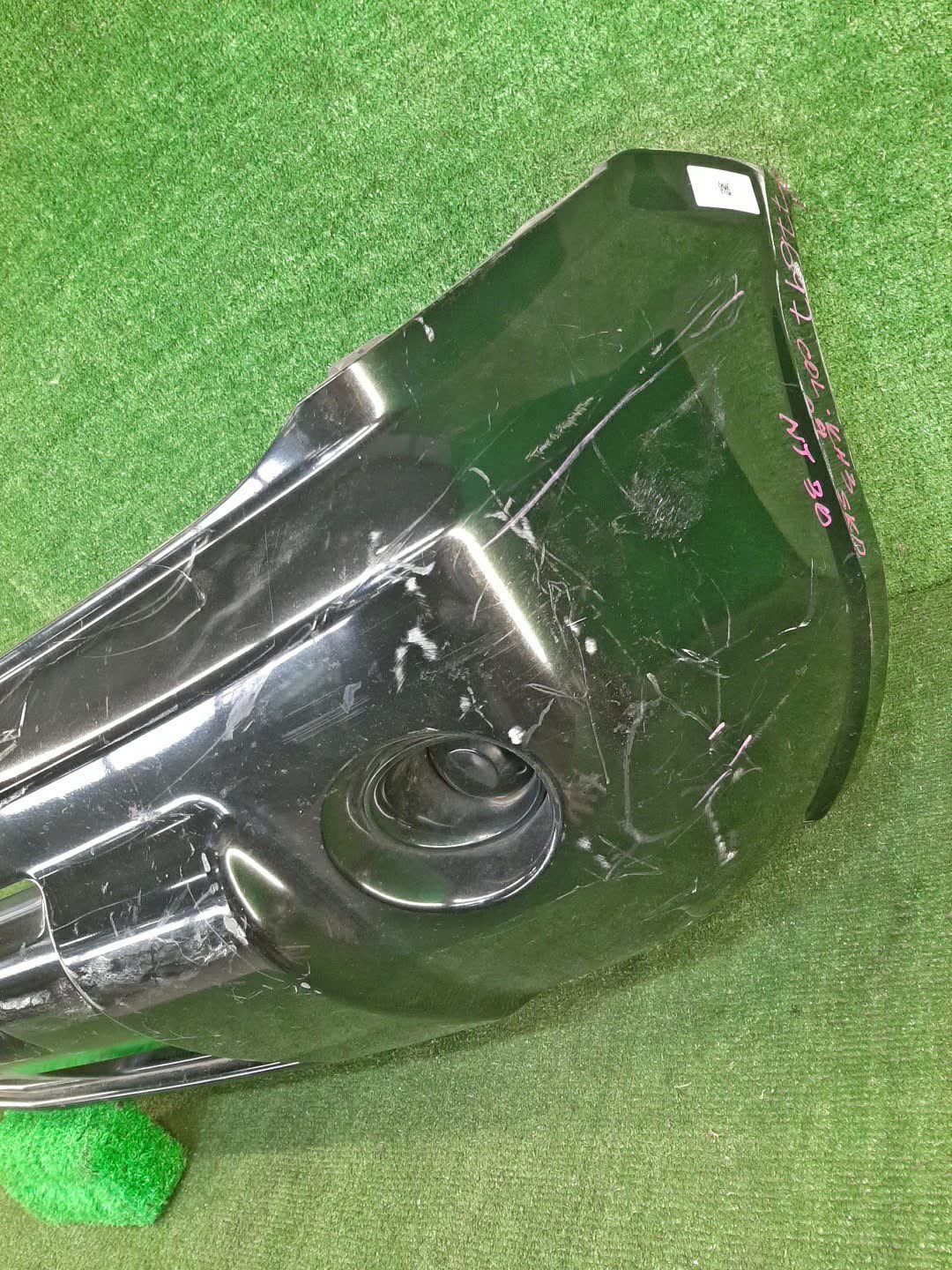 Бампер передний NISSAN X-TRAIL T30, NT30, PNT30 77697 4 ракурс