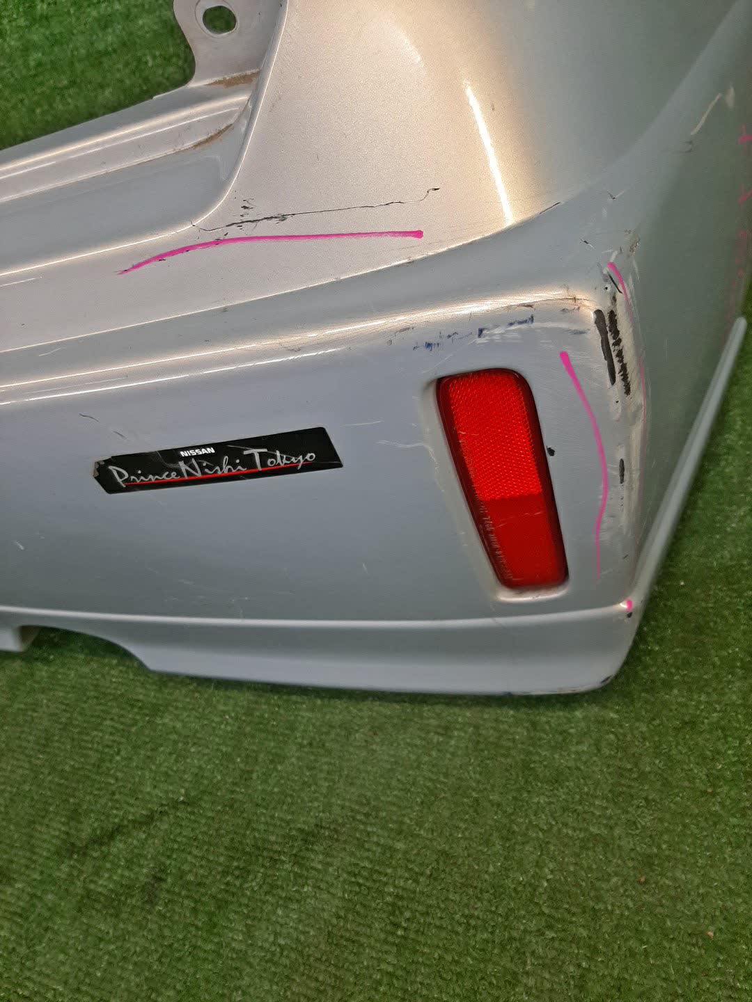 Бампер задний NISSAN CUBE Z10 77869 3 ракурс