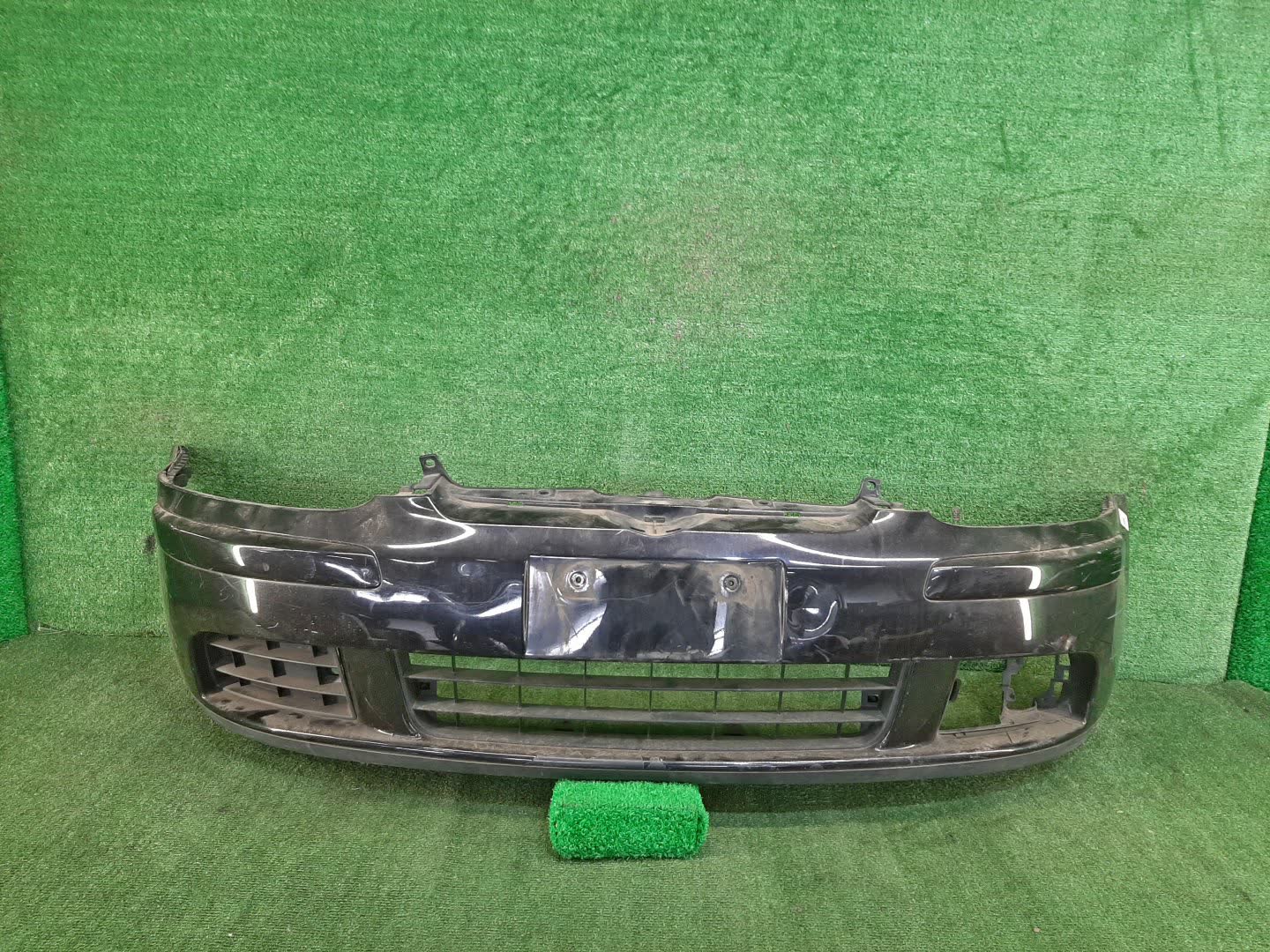 Бампер передний VOLKSWAGEN GOLF, JETTA MK5, 1K5, 1K1, A5, 1K2 1K08072216 1 ракурс