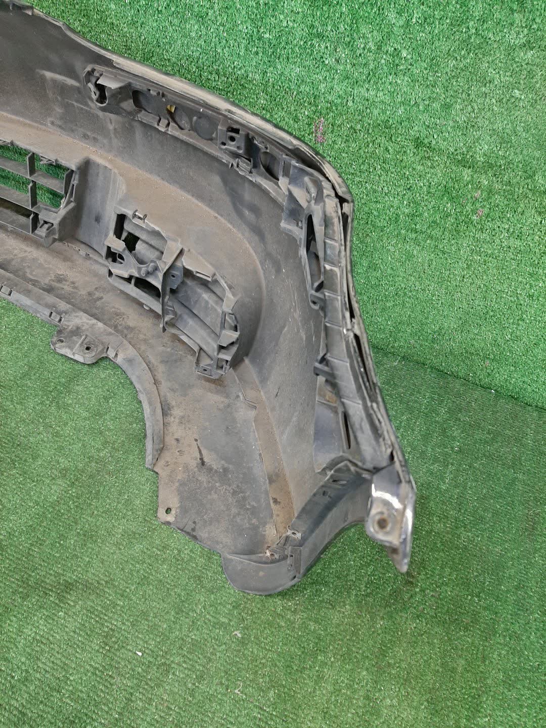 Бампер передний VOLKSWAGEN GOLF, JETTA MK5, 1K5, 1K1, A5, 1K2 1K08072216 4 ракурс