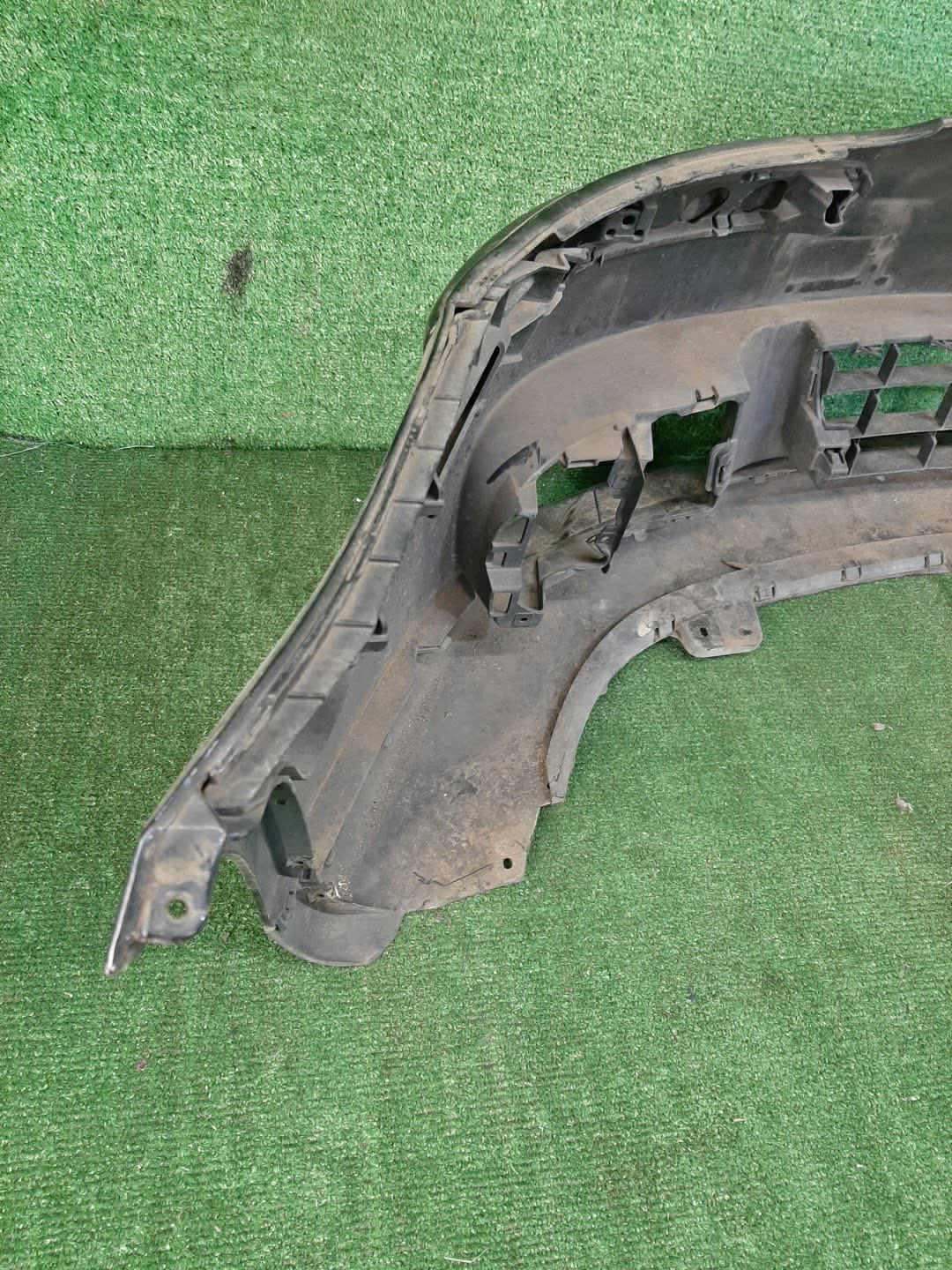Бампер передний VOLKSWAGEN GOLF, JETTA MK5, 1K5, 1K1, A5, 1K2 1K08072216 5 ракурс
