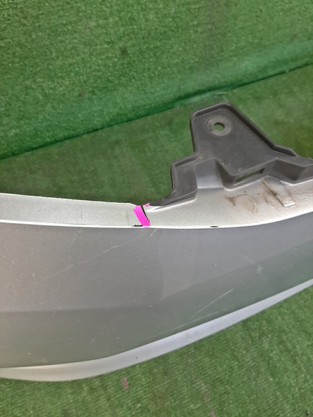 Бампер передний NISSAN SERENA C26 78215 3 ракурс