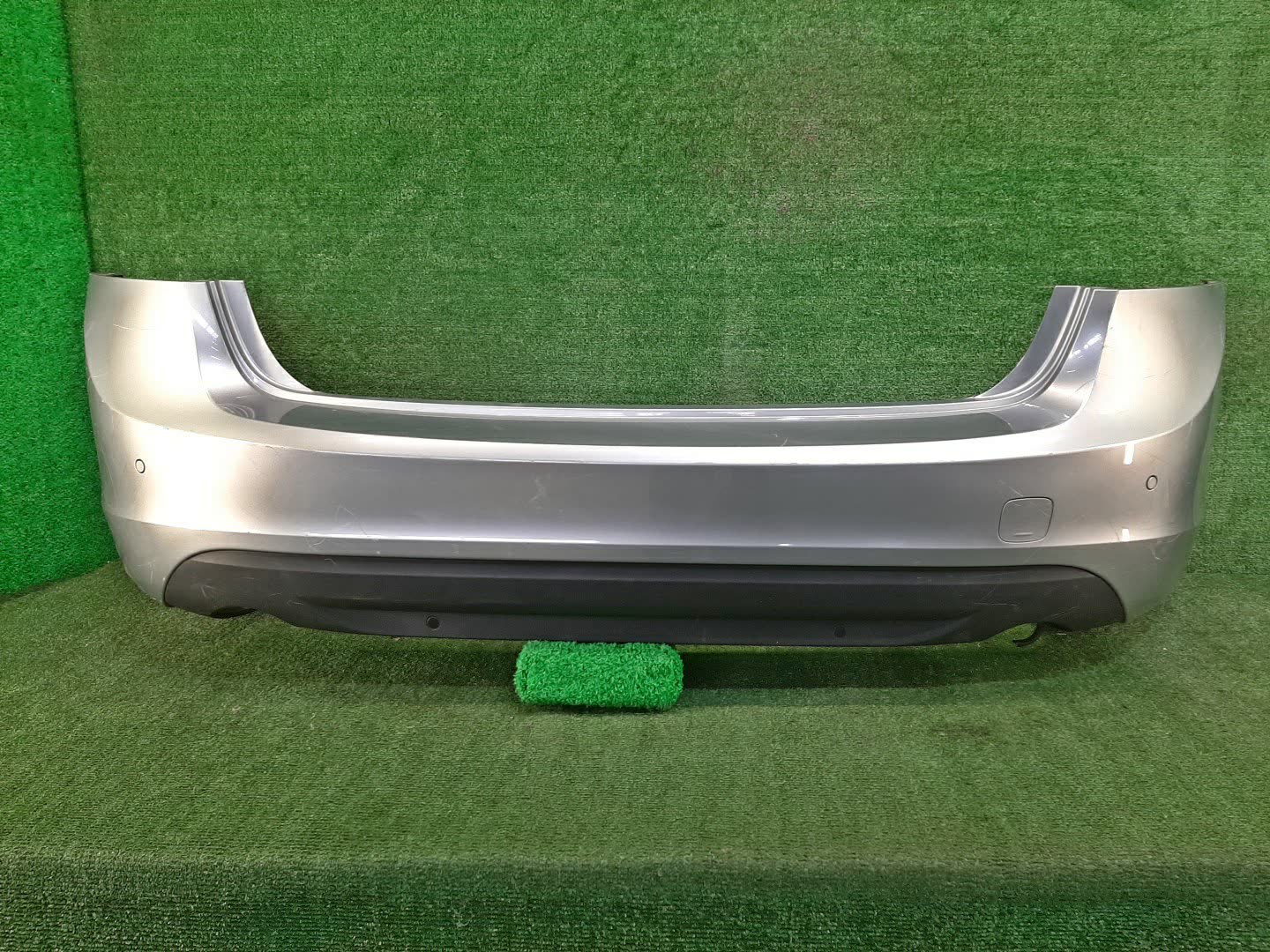 Бампер задний VOLVO S60 FS44, FS47, FS40, FS45, FS70, FS, Y20, FS48, FS84, FS90 78425 1 ракурс Бампер задний VOLVO S60 FS44, FS47, FS40, FS45, FS70, FS, Y20, FS48, FS84, FS90 78425 1 ракурс