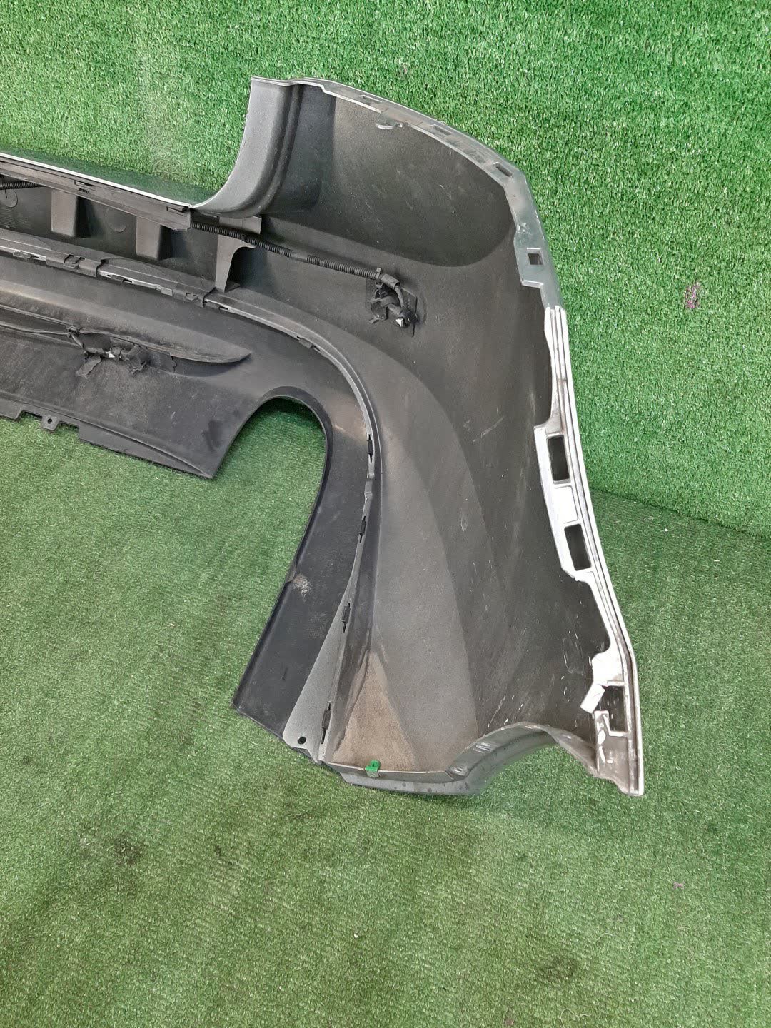 Бампер задний VOLVO S60 FS44, FS47, FS40, FS45, FS70, FS, Y20, FS48, FS84, FS90 78425 5 ракурс Бампер задний VOLVO S60 FS44, FS47, FS40, FS45, FS70, FS, Y20, FS48, FS84, FS90 78425 5 ракурс