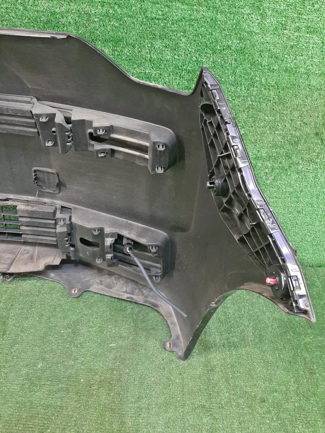 Бампер передний TOYOTA SPADE NCP141 78433 5 ракурс