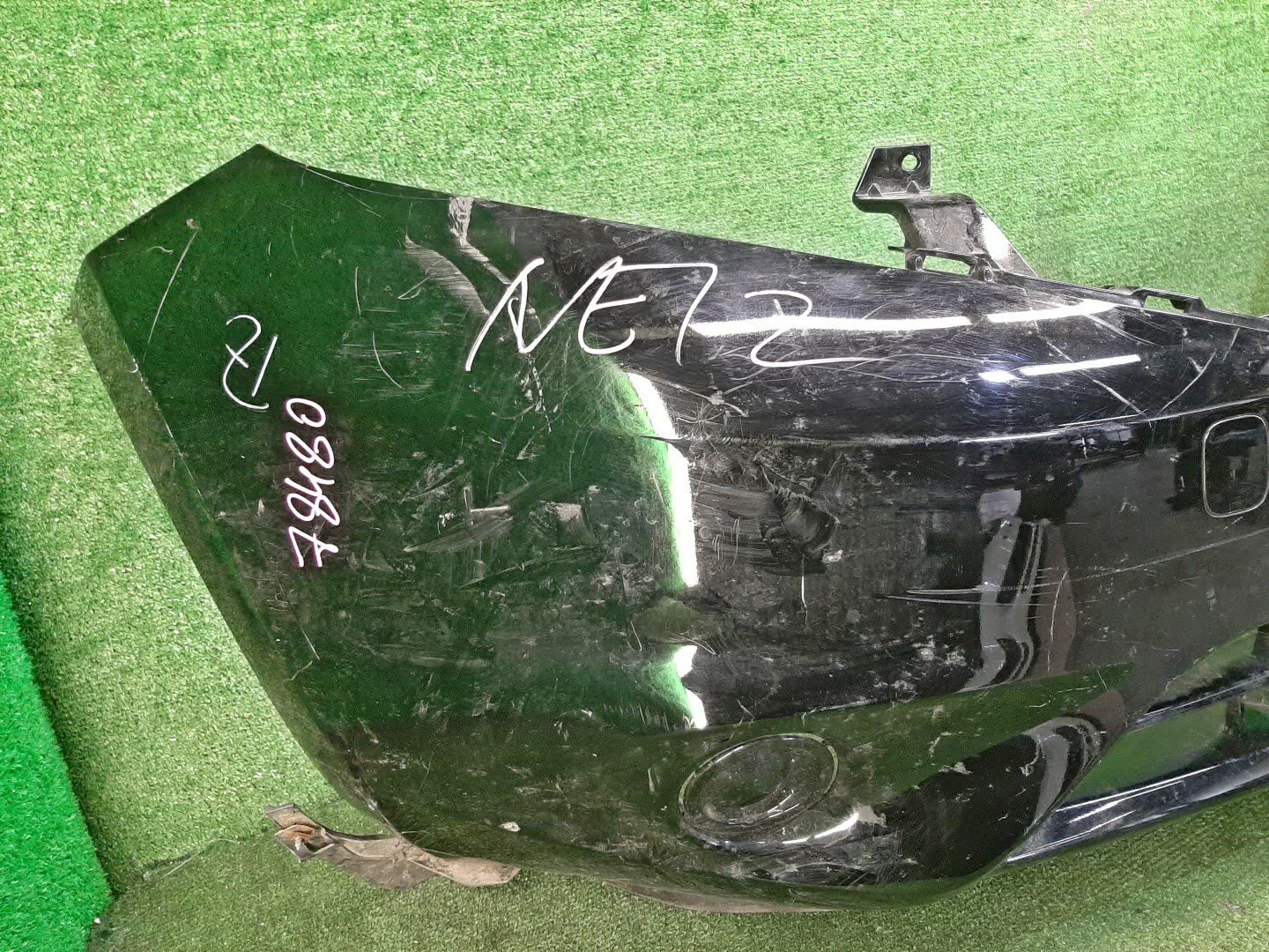 Бампер передний NISSAN NOTE E12 78480 3 ракурс