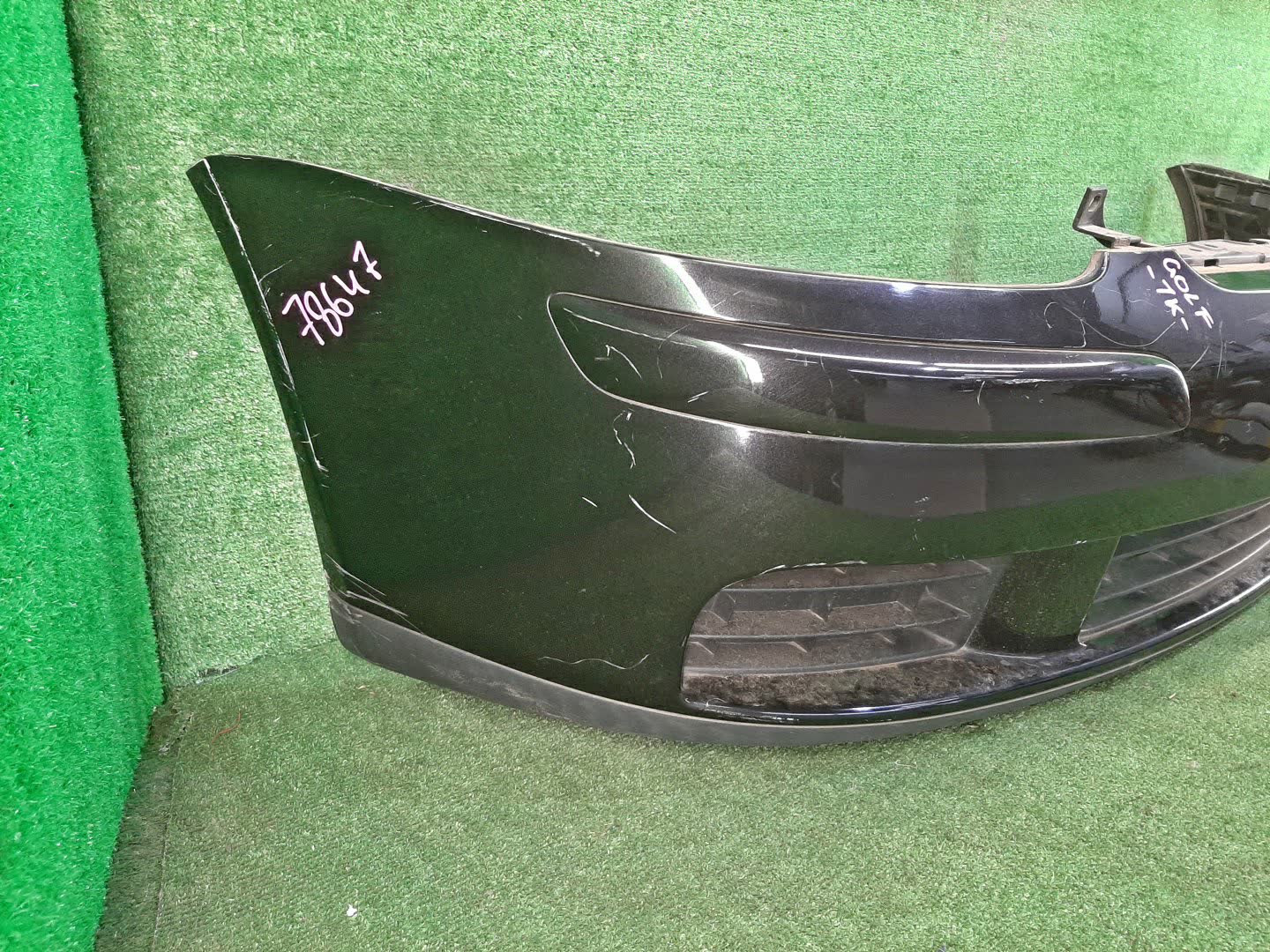 Бампер передний VOLKSWAGEN GOLF, JETTA MK5, 1K5, 1K1, A5, 1K2 78647 3 ракурс