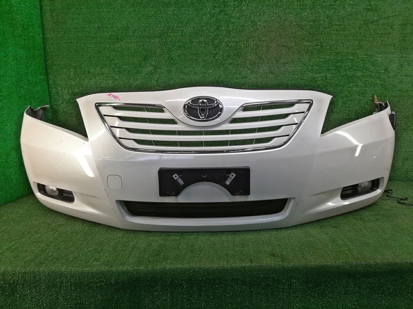 Бампер передний TOYOTA CAMRY, ALTIS AHV40, GSV40, ACV40, ACV45, ACV40N, ACV45N 78652 1 ракурс