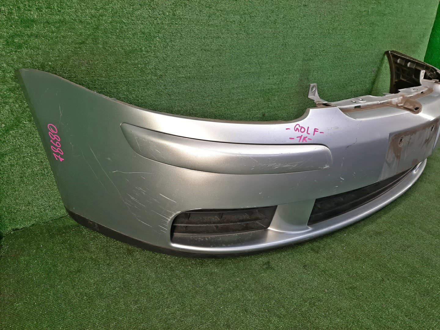Бампер передний VOLKSWAGEN GOLF, JETTA MK5, 1K5, 1K1, A5, 1K2 78680 2 ракурс