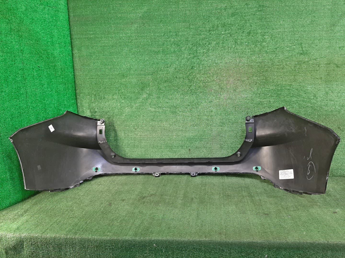 Бампер задний TOYOTA HARRIER AXUH80 78743 4 ракурс