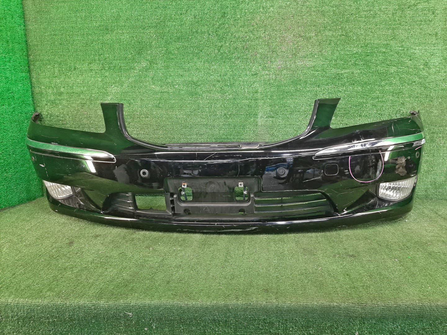 Бампер передний TOYOTA CROWN MAJESTA UZS186 78777 1 ракурс