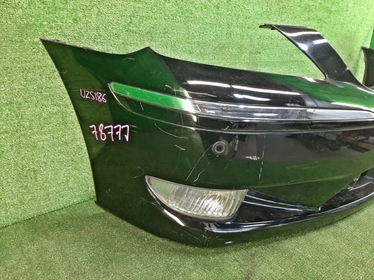 Бампер передний TOYOTA CROWN MAJESTA UZS186 78777 4 ракурс