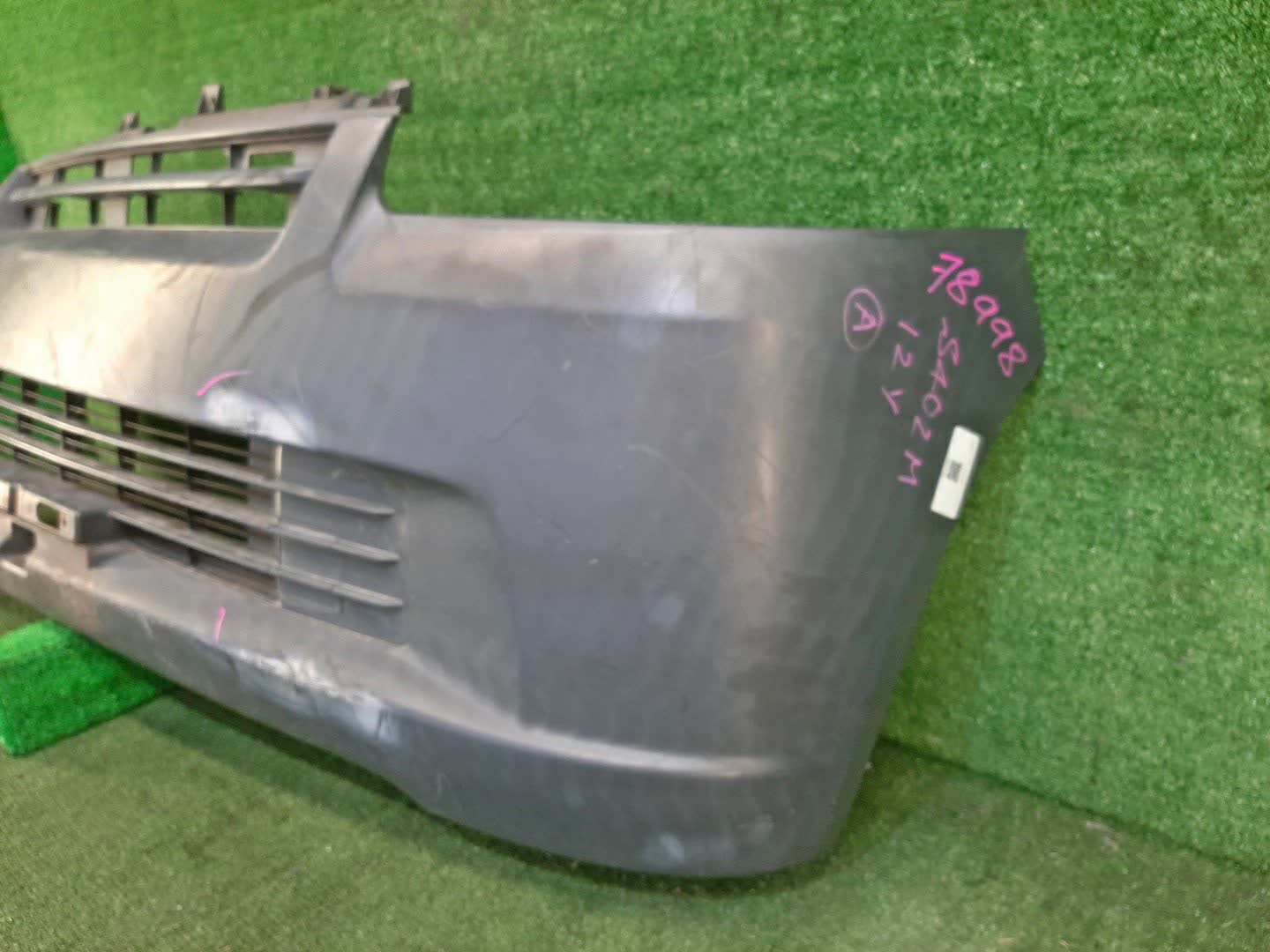 Бампер передний TOYOTA LITE ACE, TOWN ACE S412U, S402M, S402U, S412M 78998 3 ракурс