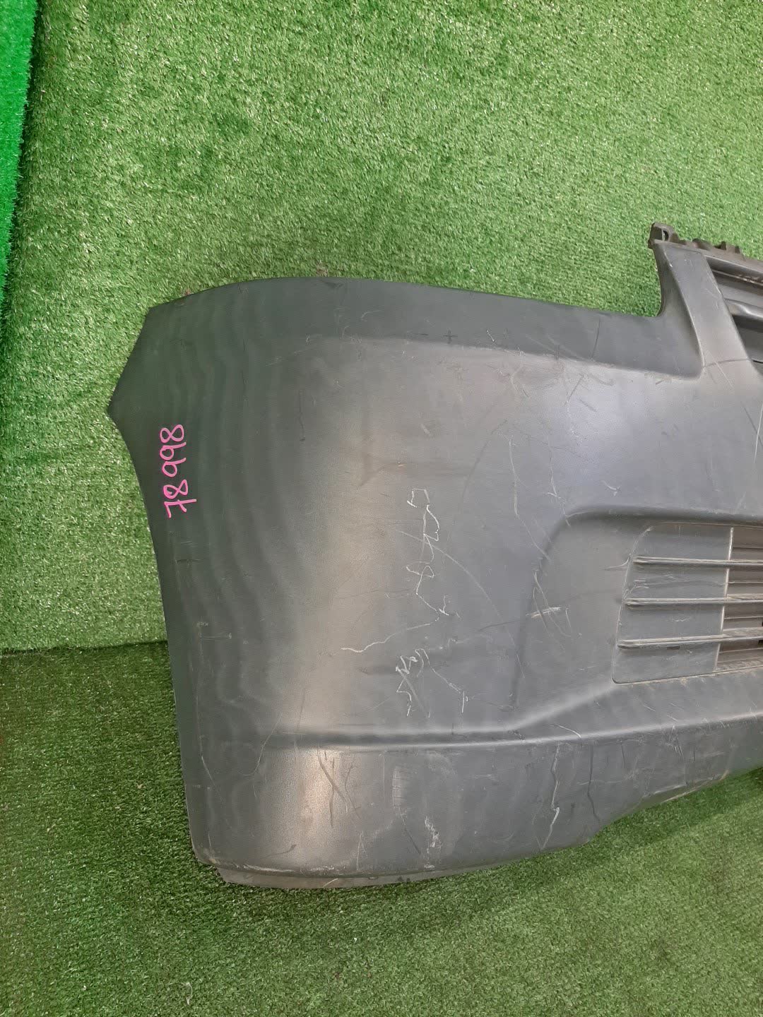 Бампер передний TOYOTA LITE ACE, TOWN ACE S412U, S402M, S402U, S412M 78998 4 ракурс