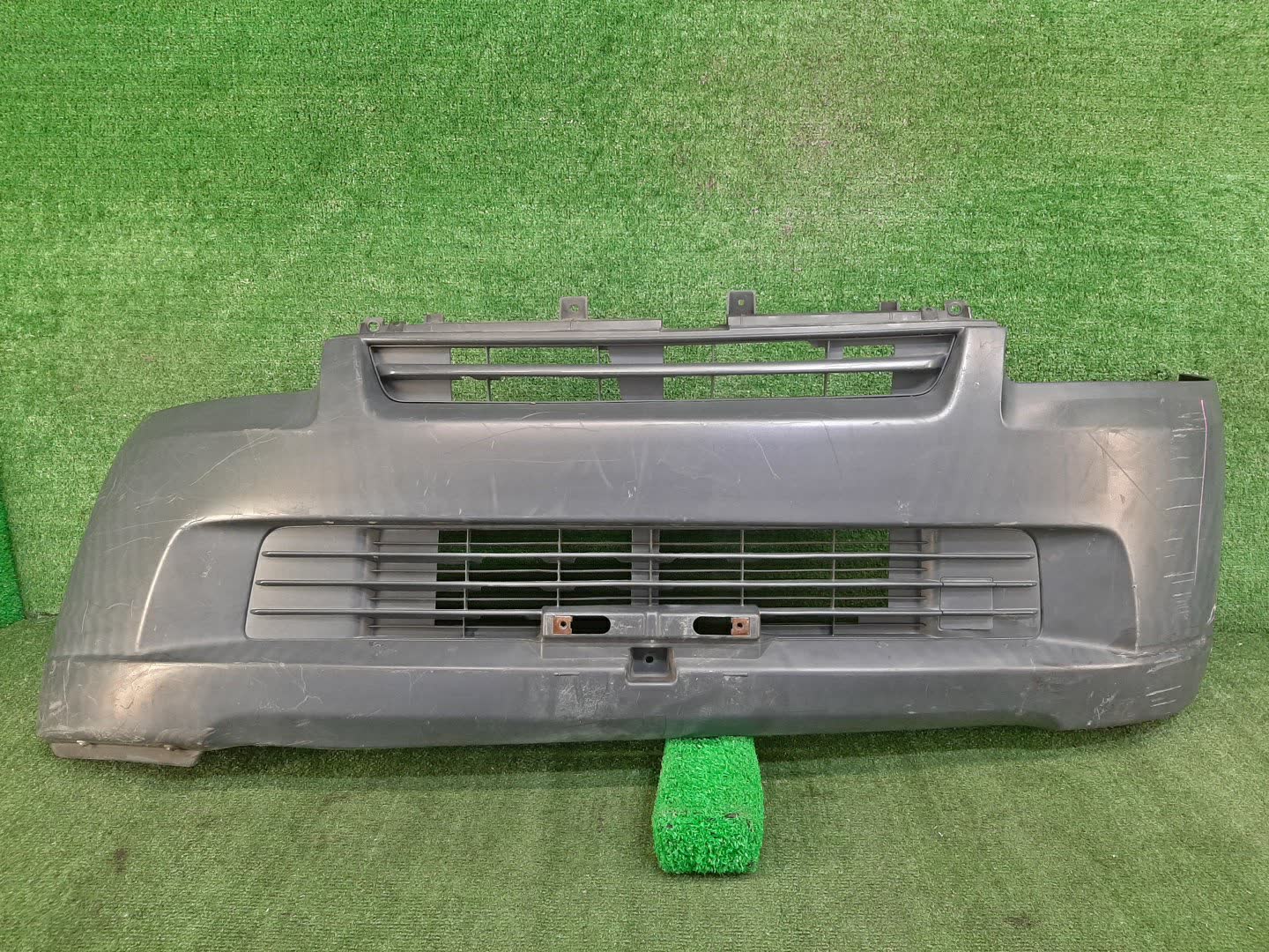 Бампер передний TOYOTA LITE ACE, TOWN ACE S412U, S402M, S402U, S412M 78999 1 ракурс