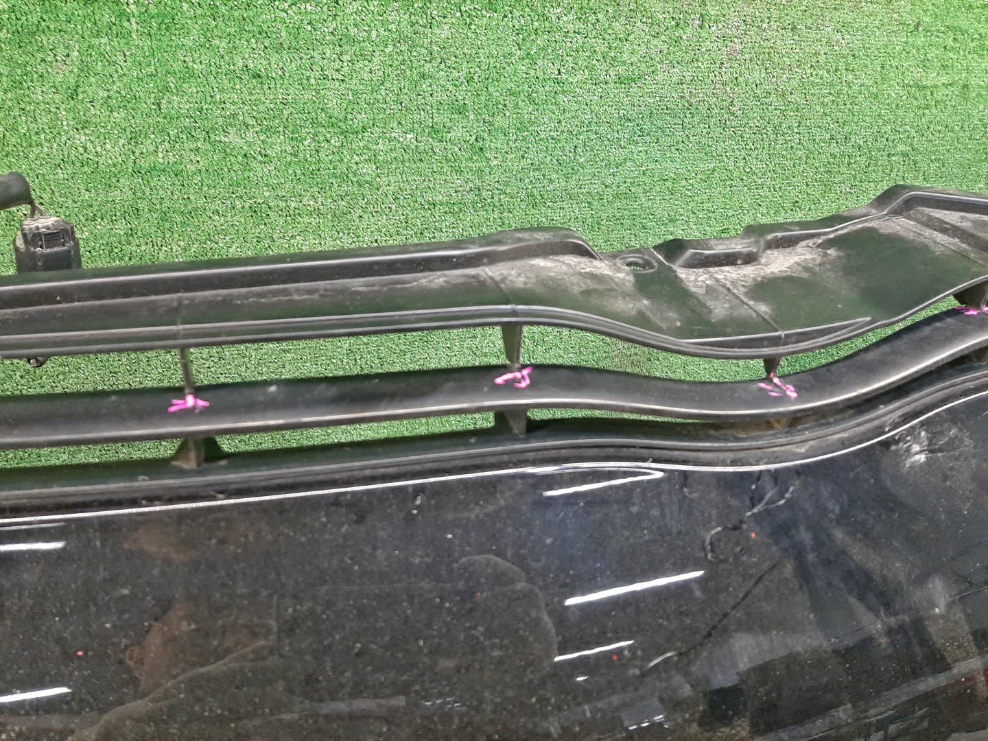 Бампер передний TOYOTA VOXY ZRR75W, ZRR70W, ZRR75G, ZRR70G 79046 4 ракурс