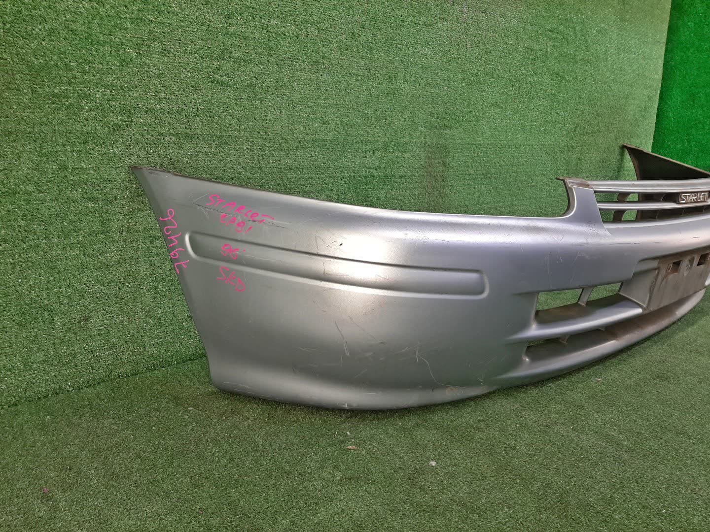 Бампер передний TOYOTA STARLET EP91, EP95, NP90 79426 3 ракурс