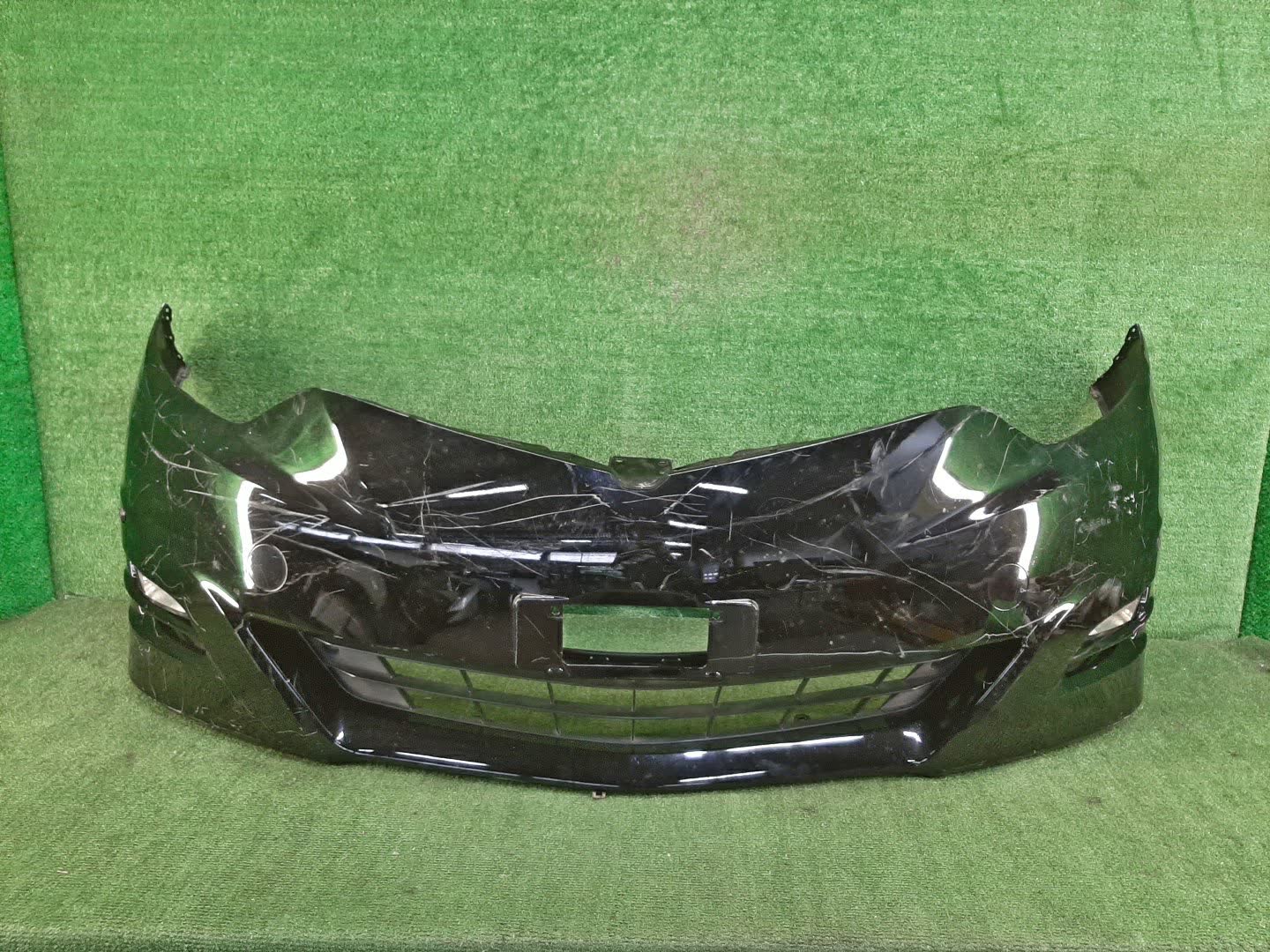 Бампер передний TOYOTA ESTIMA ACR50W 79687 1 ракурс