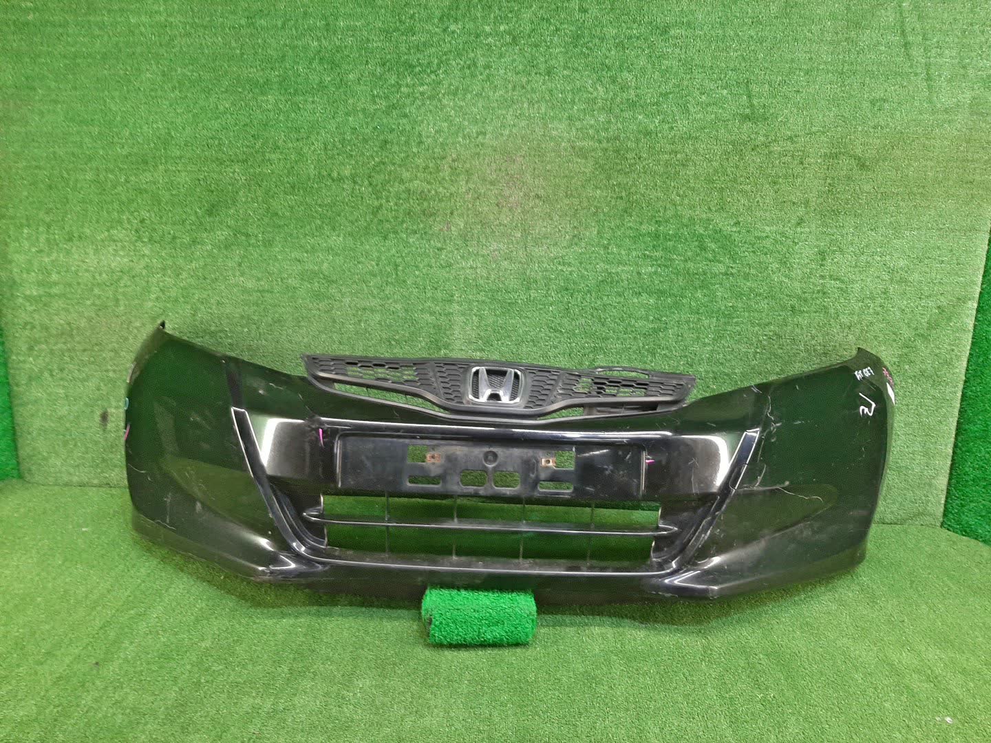 Бампер передний HONDA FIT GE6, GP1, GP4, GE7, GE8, GE9 79951 1 ракурс