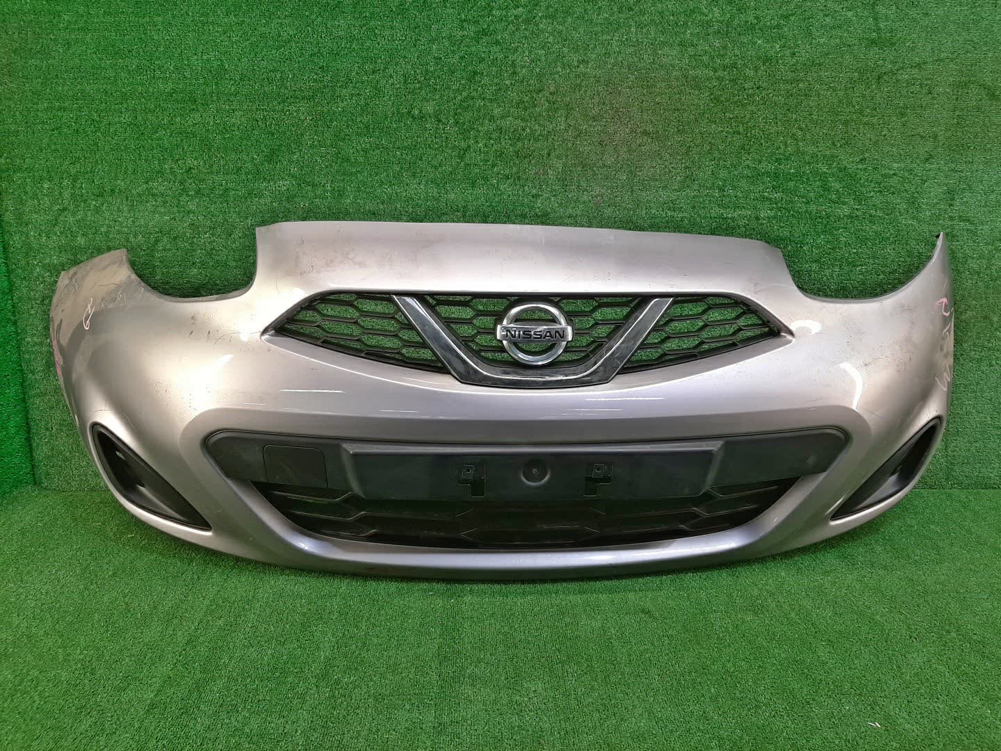 Бампер передний NISSAN MARCH K13 80015 1 ракурс