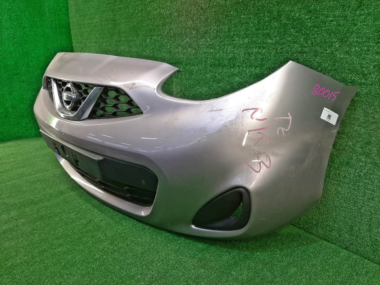 Бампер передний NISSAN MARCH K13 80015 2 ракурс