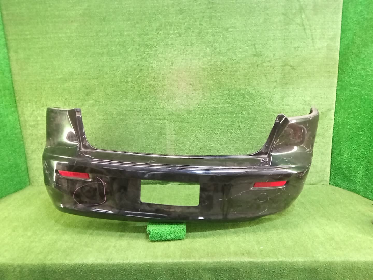 Бампер задний MITSUBISHI LANCER, GALANT FORTIS CY4A, CY2A, CY3A, CY6A 80269 1 ракурс