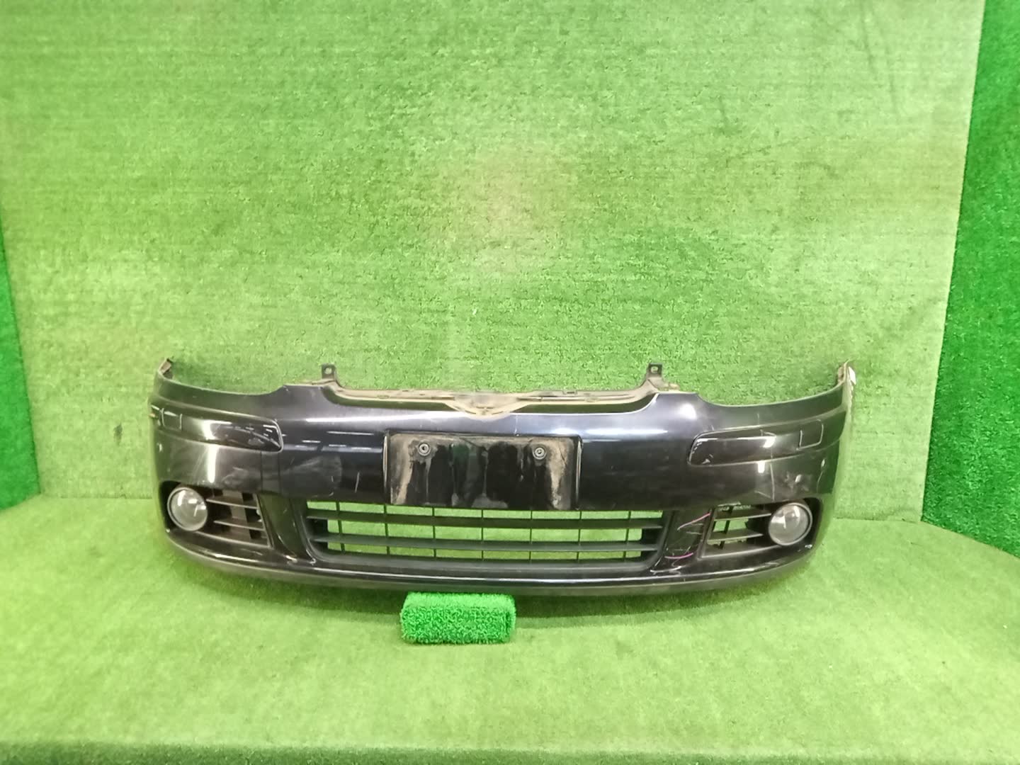 Бампер передний VOLKSWAGEN GOLF, JETTA MK5, 1K5, 1K1, A5, 1K2 80399 1 ракурс