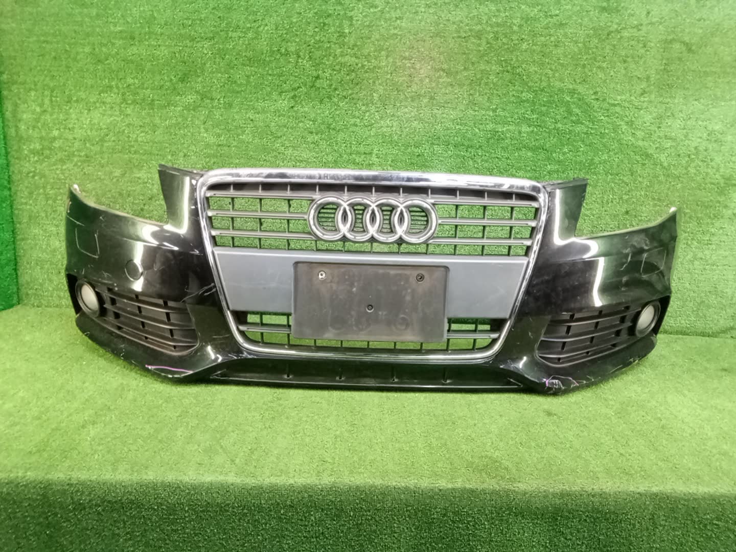 Бампер передний AUDI A4 8K2, B8, 8K5 8K0807105A 1 ракурс