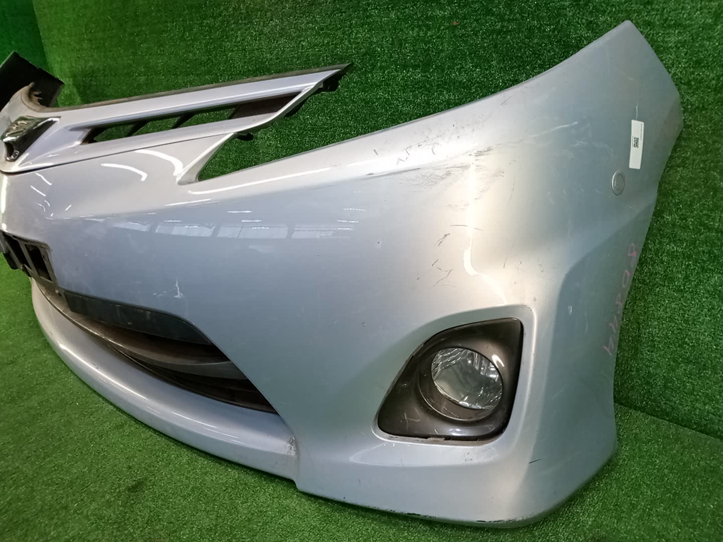 Бампер передний TOYOTA ESTIMA GSR50W 80844 3 ракурс