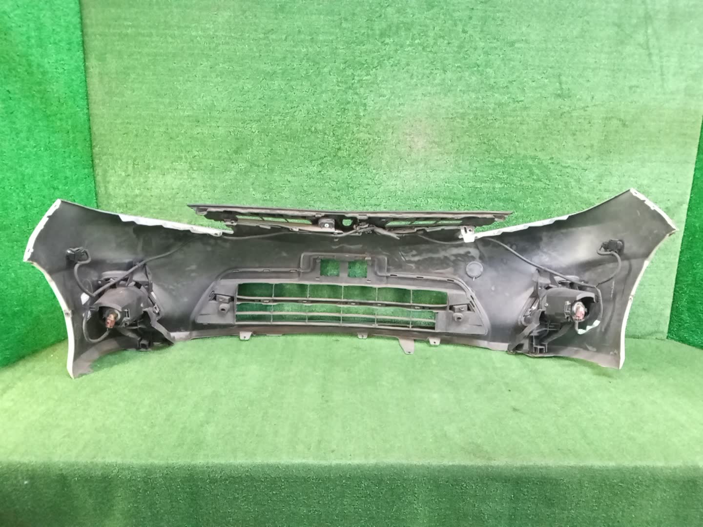 Бампер передний TOYOTA ESTIMA GSR50W 80844 5 ракурс