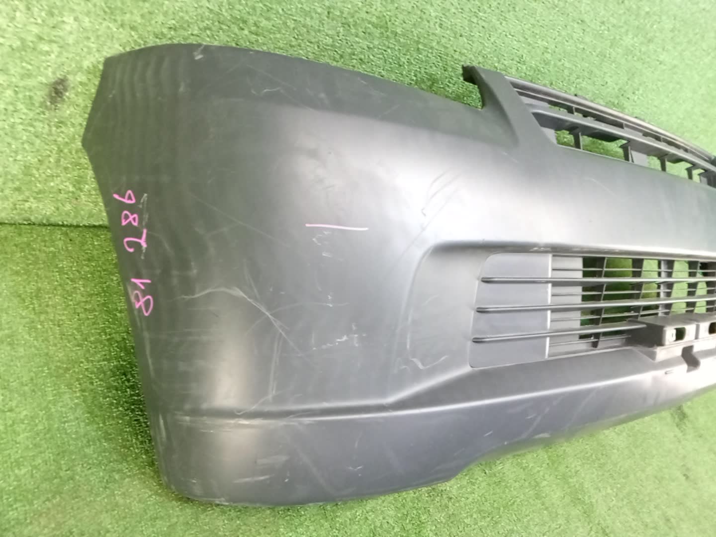 Бампер передний TOYOTA LITE ACE, TOWN ACE S412U, S402M, S402U, S412M 81286 2 ракурс