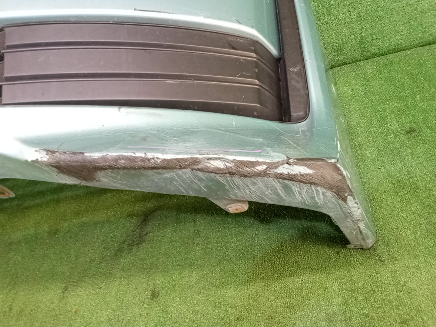 Бампер передний TOYOTA VOXY ZRR80G 81315 5 ракурс