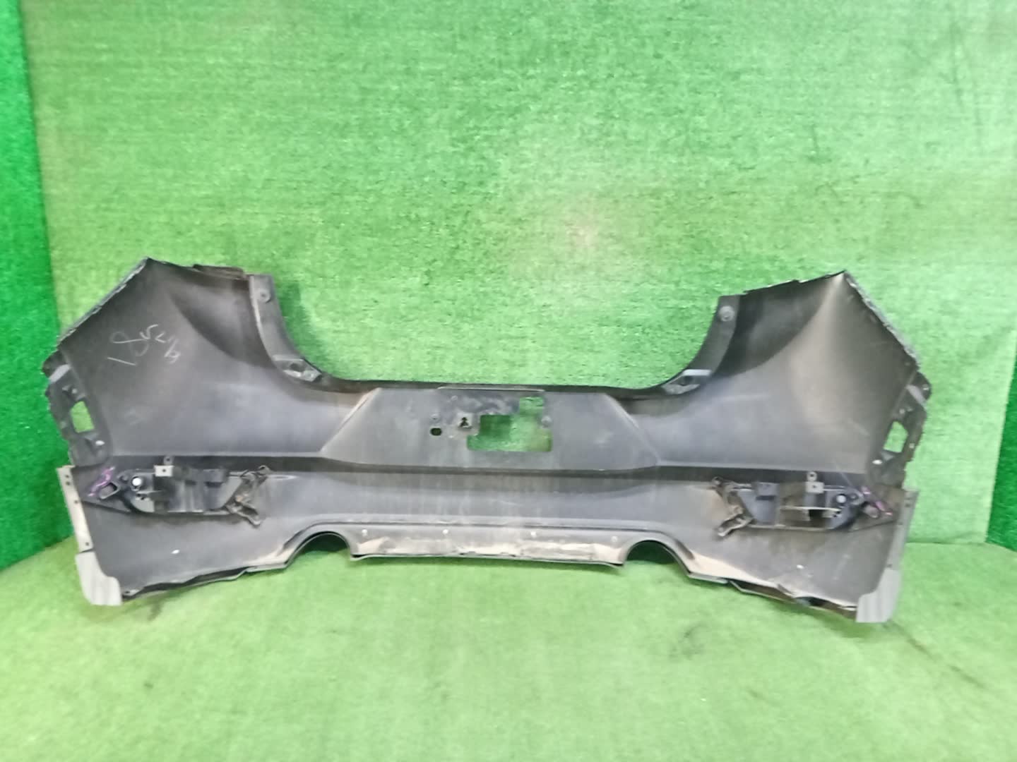 Бампер задний MAZDA CX-3 DK5AW 81482 5 ракурс Бампер задний MAZDA CX-3 DK5AW 81482 5 ракурс