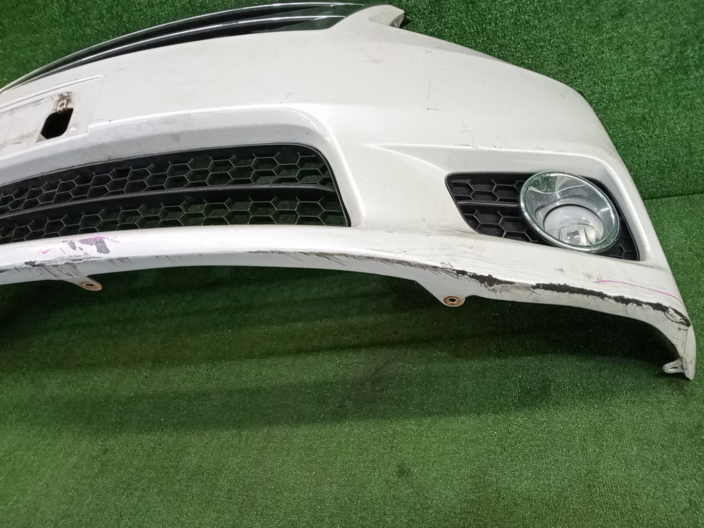 Бампер передний TOYOTA MARK X ZIO GGA10, ANA15, ANA10 81653 5 ракурс