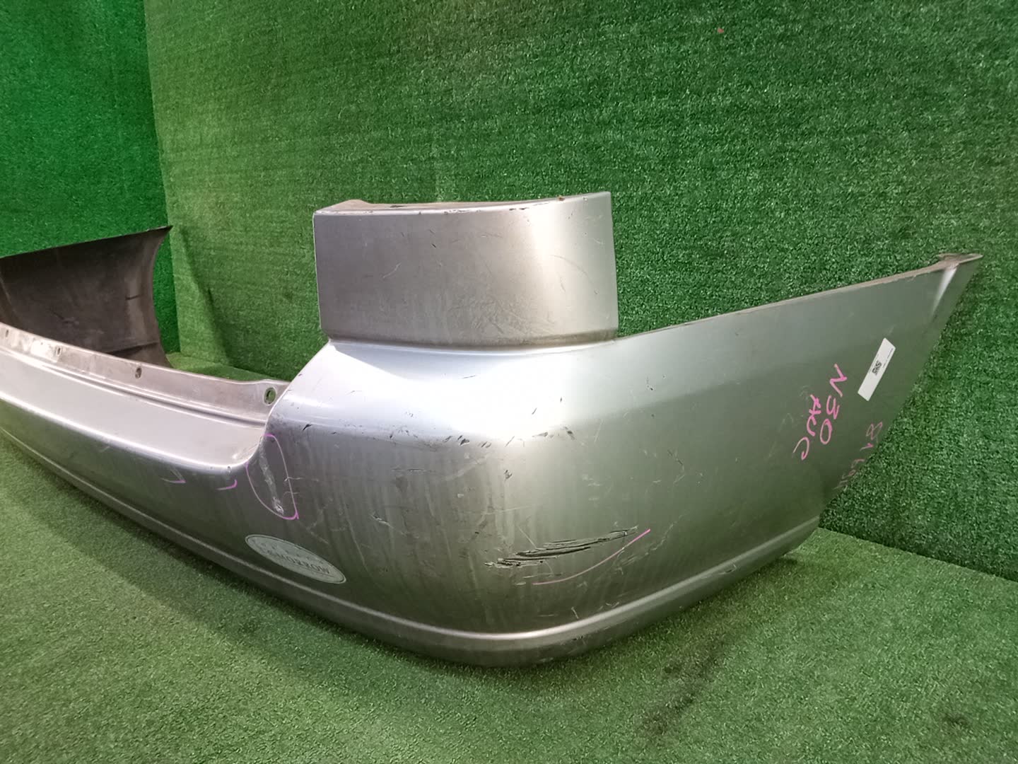 Бампер задний NISSAN RNESSA N30, NN30, PNN30 81694 3 ракурс