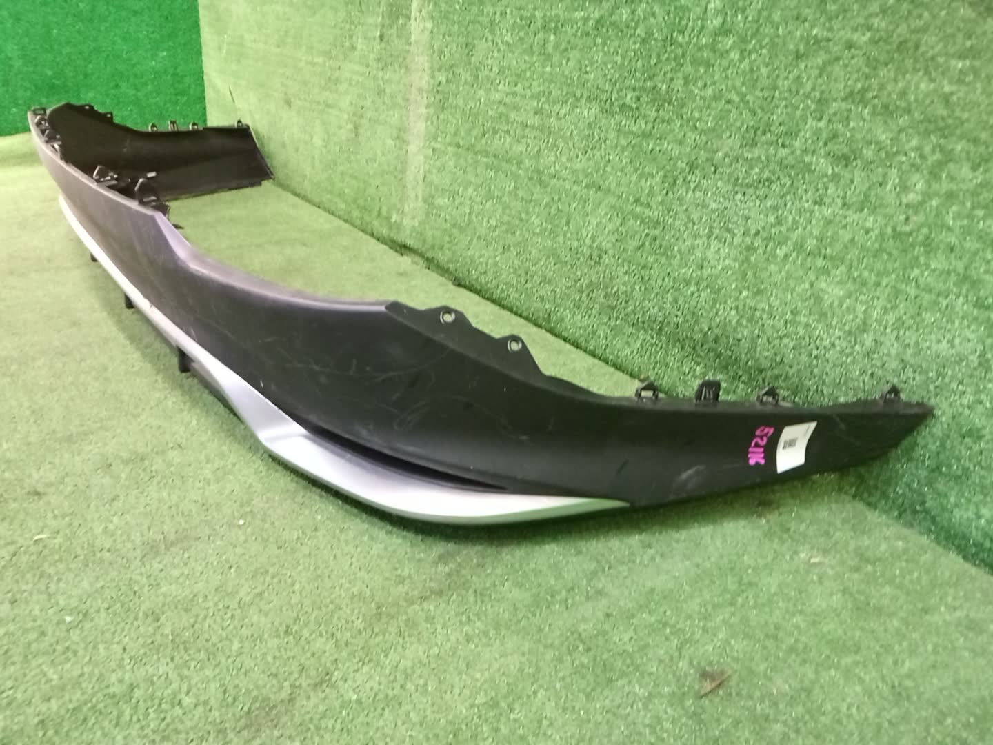Бампер задний LEXUS NX350H AAZH20 52169-78-80 2 ракурс