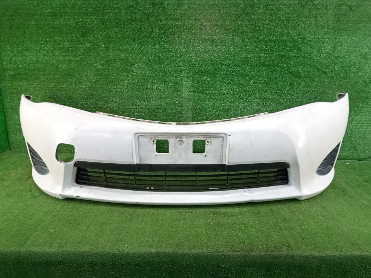 Бампер передний TOYOTA COROLLA FIELDER, COROLLA AXIO ZRE162G, NZE164G, NZE161G, NKE165G, NRE161G, NZE161, NZE164, NRE161, NKE165, NRE160 82121 1 ракурс Бампер передний TOYOTA COROLLA FIELDER, COROLLA AXIO ZRE162G, NZE164G, NZE161G, NKE165G, NRE161G, NZE161, NZE164, NRE161, NKE165, NRE160 82121 1 ракурс