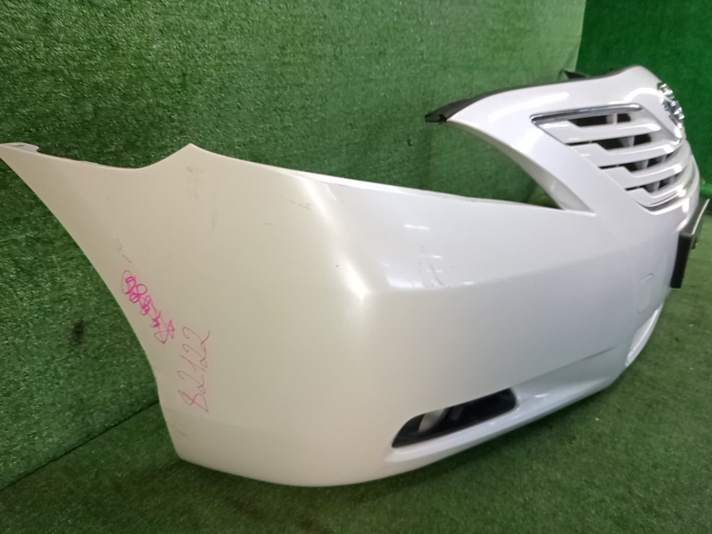 Бампер передний TOYOTA CAMRY, ALTIS AHV40, GSV40, ACV40, ACV45, ACV40N, ACV45N 82122 5 ракурс