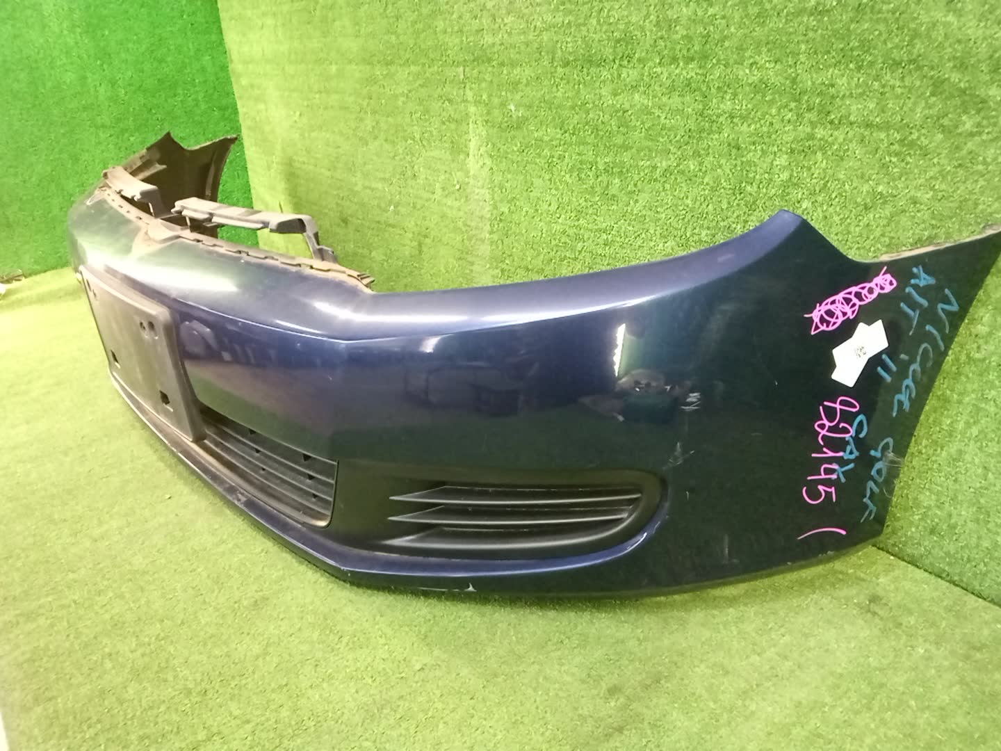 Бампер передний VOLKSWAGEN GOLF 5K1, MK6, AJ5 82145 2 ракурс