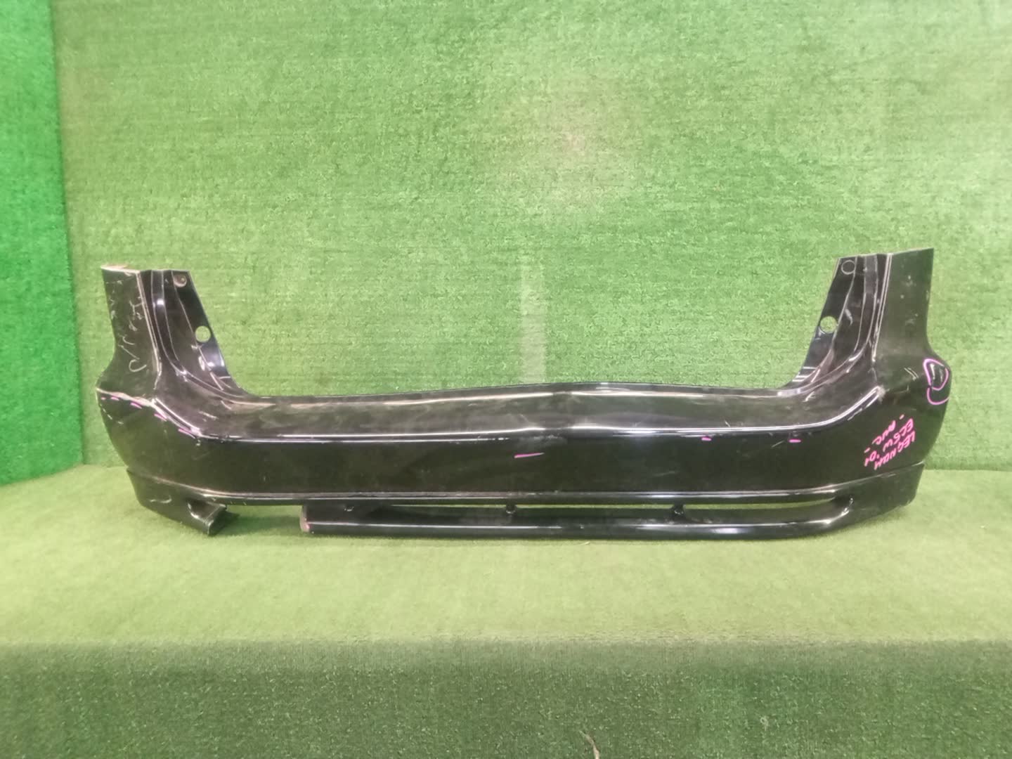 Бампер задний MITSUBISHI LEGNUM EC1W, EC5W, EA1W, EA3W, EA4W, EC3W, EC4W, EC7W 82567 1 ракурс