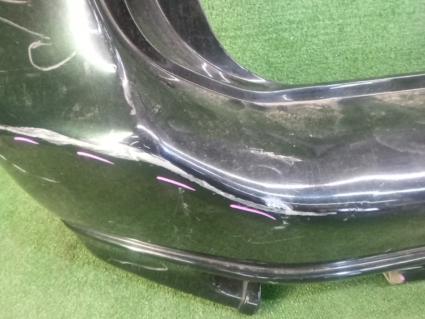 Бампер задний MITSUBISHI LEGNUM EC1W, EC5W, EA1W, EA3W, EA4W, EC3W, EC4W, EC7W 82567 4 ракурс