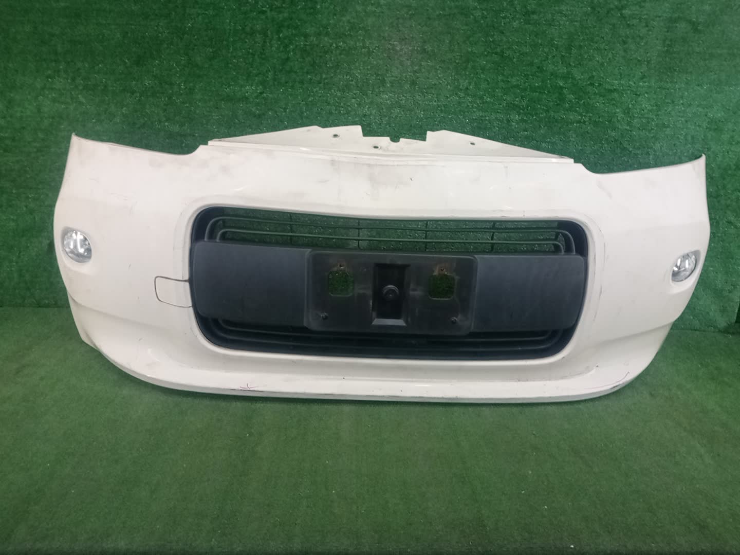 Бампер передний TOYOTA PORTE NCP141 82681 1 ракурс