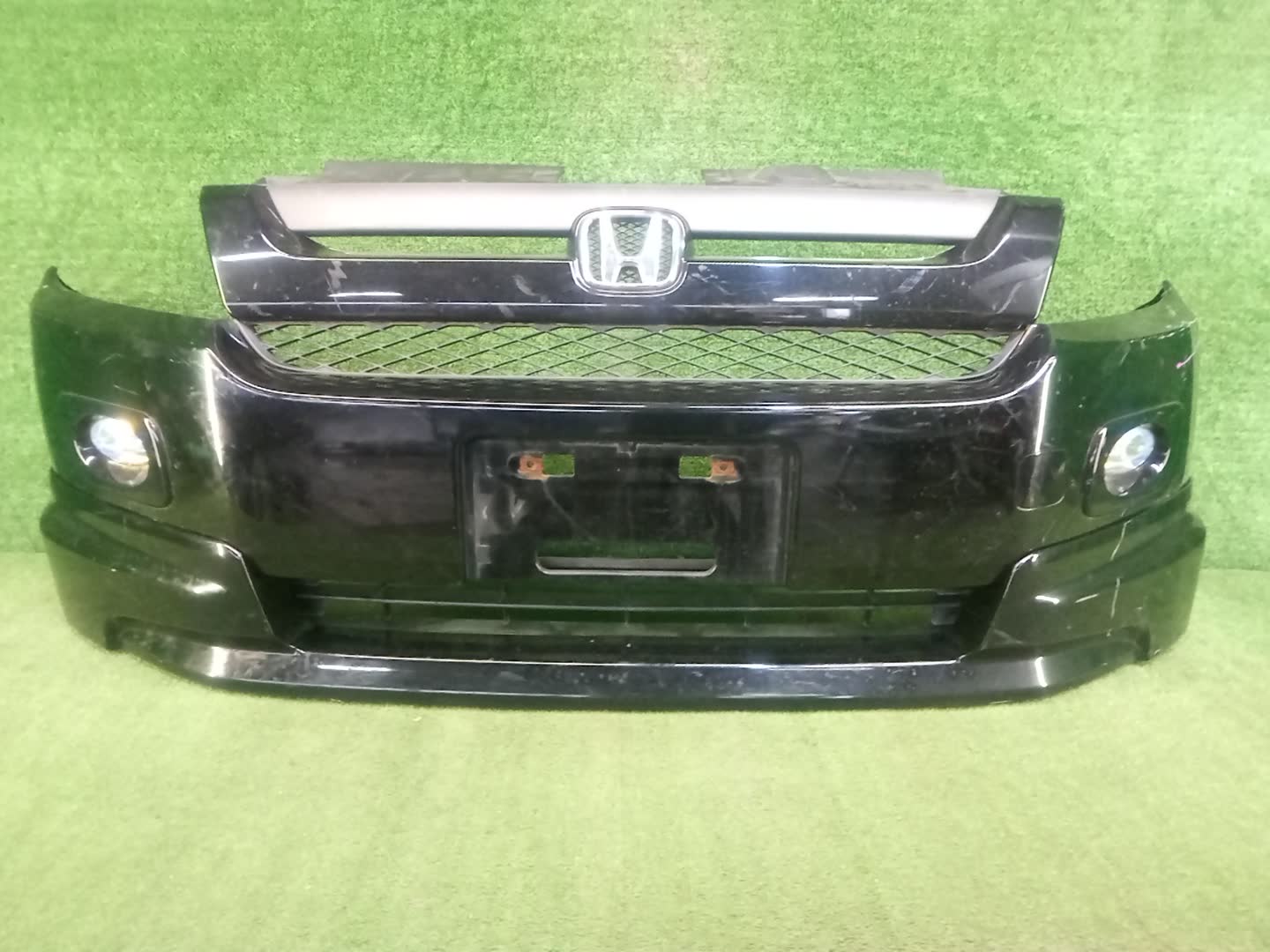 Бампер передний HONDA MOBILIO SPIKE GK1, GK2 82719 1 ракурс