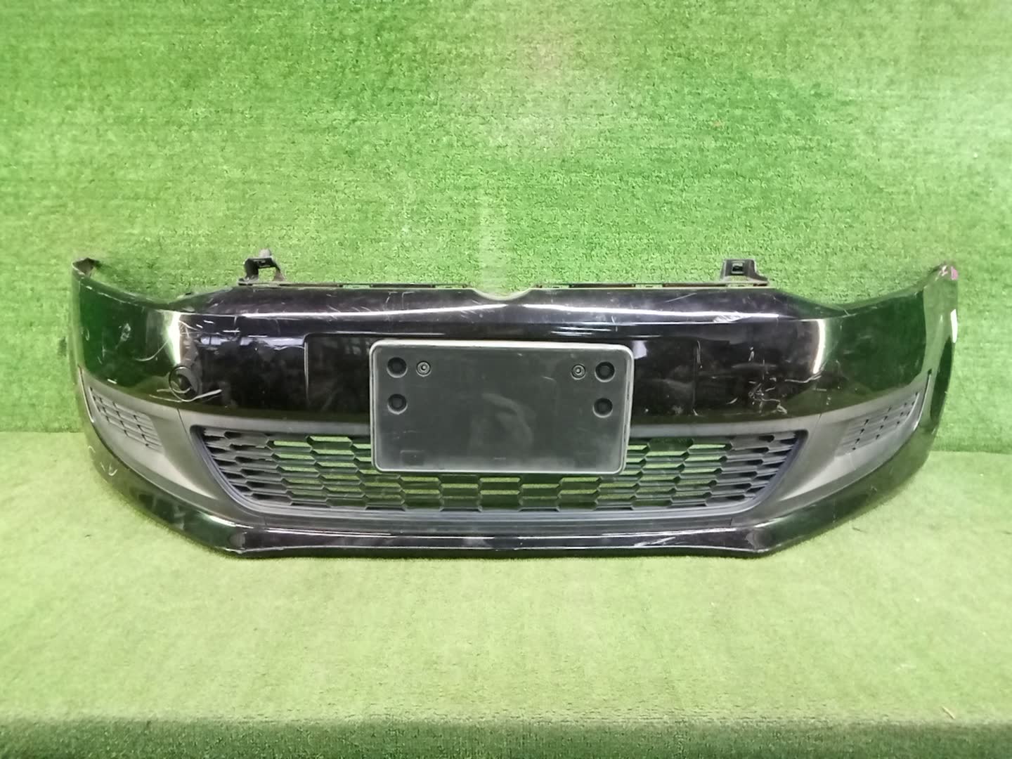 Бампер передний VOLKSWAGEN POLO 6R1 82909 1 ракурс